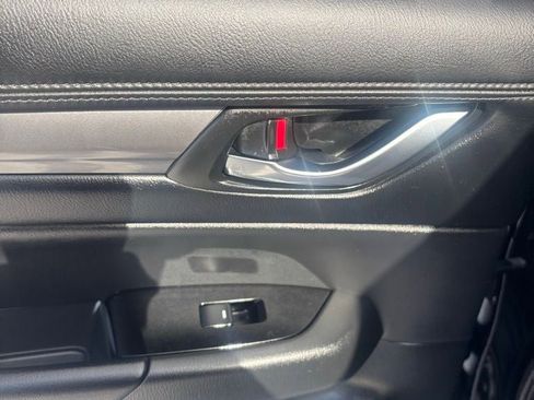 Used 2025 MAZDA CX-5 AWD 2.5 S w/ Select Package image 17