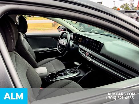 Used 2025 Kia K4 FWD image 10