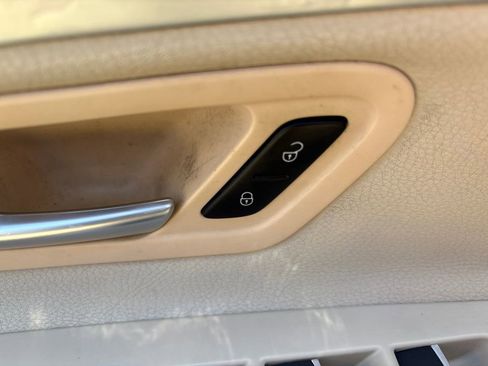 Used 2016 Volkswagen Eos Komfort FWD image 15