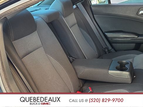 Used 2018 Dodge Charger SXT w/ Blacktop Package RWD image 24