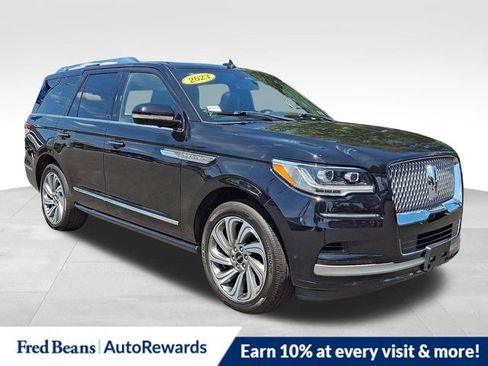 Used 2023 Lincoln Navigator Reserve AWD/4WD image 1
