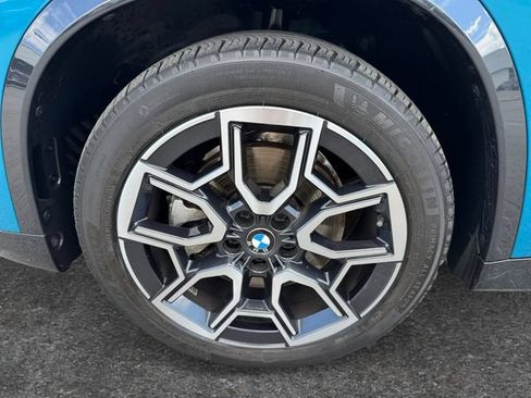 Used 2025 BMW X1 xDrive28i AWD/4WD image 9