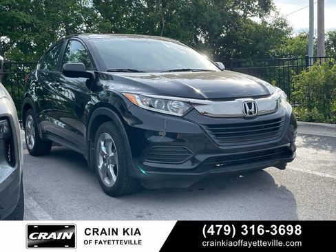 Used 2022 Honda HR-V LX image 1