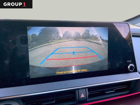 Used 2024 Toyota Prius Prime FWD image 53