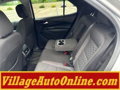 Used 2020 Chevrolet Equinox LT AWD/4WD image 25