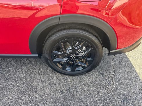 Used 2025 Honda HR-V Sport image 31