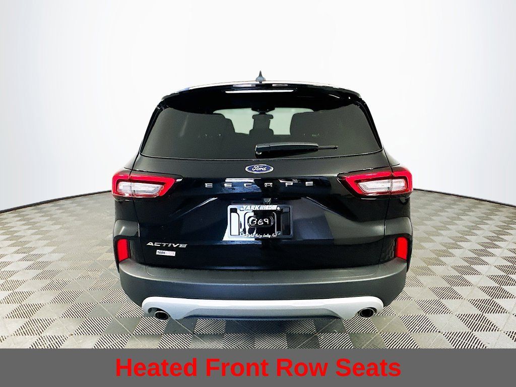 Used 2025 Ford Escape Active w/ Cold Weather Package FWD image 10