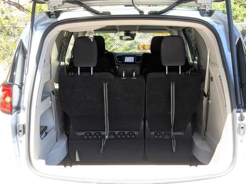 Used 2023 Chrysler Voyager LX FWD image 26