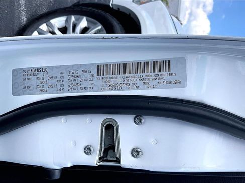 Used 2018 RAM 1500 Laramie Longhorn AWD/4WD image 36