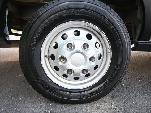 Used 2023 Ford Transit 250 Medium Roof AWD w/ Load Area Protection Package image 28