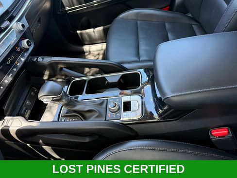 Used 2025 Kia Telluride S AWD/4WD image 18