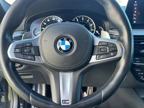 Used 2019 BMW 540i w/ M Sport Package RWD image 31