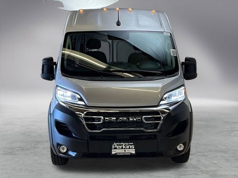 New 2025 RAM ProMaster 1500 w/ Quick Order Package 22G SLT image 5
