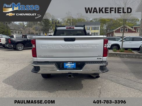 Used 2022 Chevrolet Silverado 2500 LT w/ Convenience Package AWD/4WD image 6