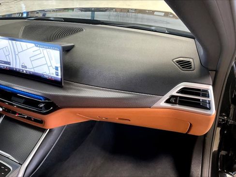 Certified 2025 BMW i4 eDrive40 image 17