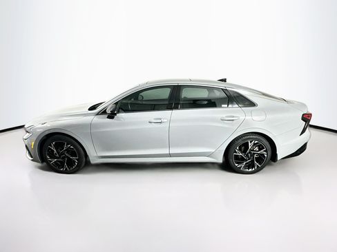 Used 2025 Kia K5 GT-Line w/ GT-Line Premium Package FWD image 4