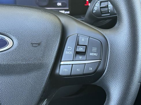 Used 2025 Ford Escape Active image 29