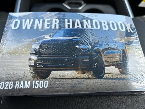New 2026 RAM 1500 Big Horn AWD/4WD image 19