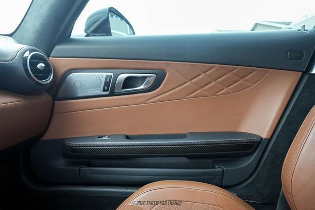 Used 2018 Mercedes-Benz AMG GT C image 34