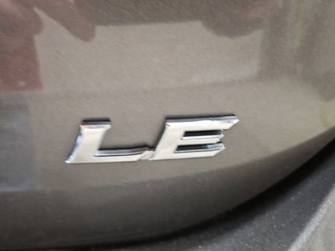 Used 2022 Toyota Camry LE FWD image 35