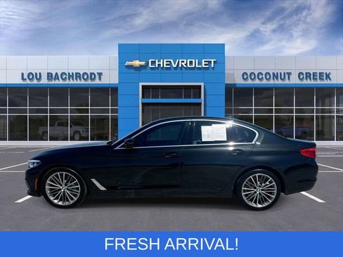 Used 2019 BMW 530i w/ Convenience Package image 5