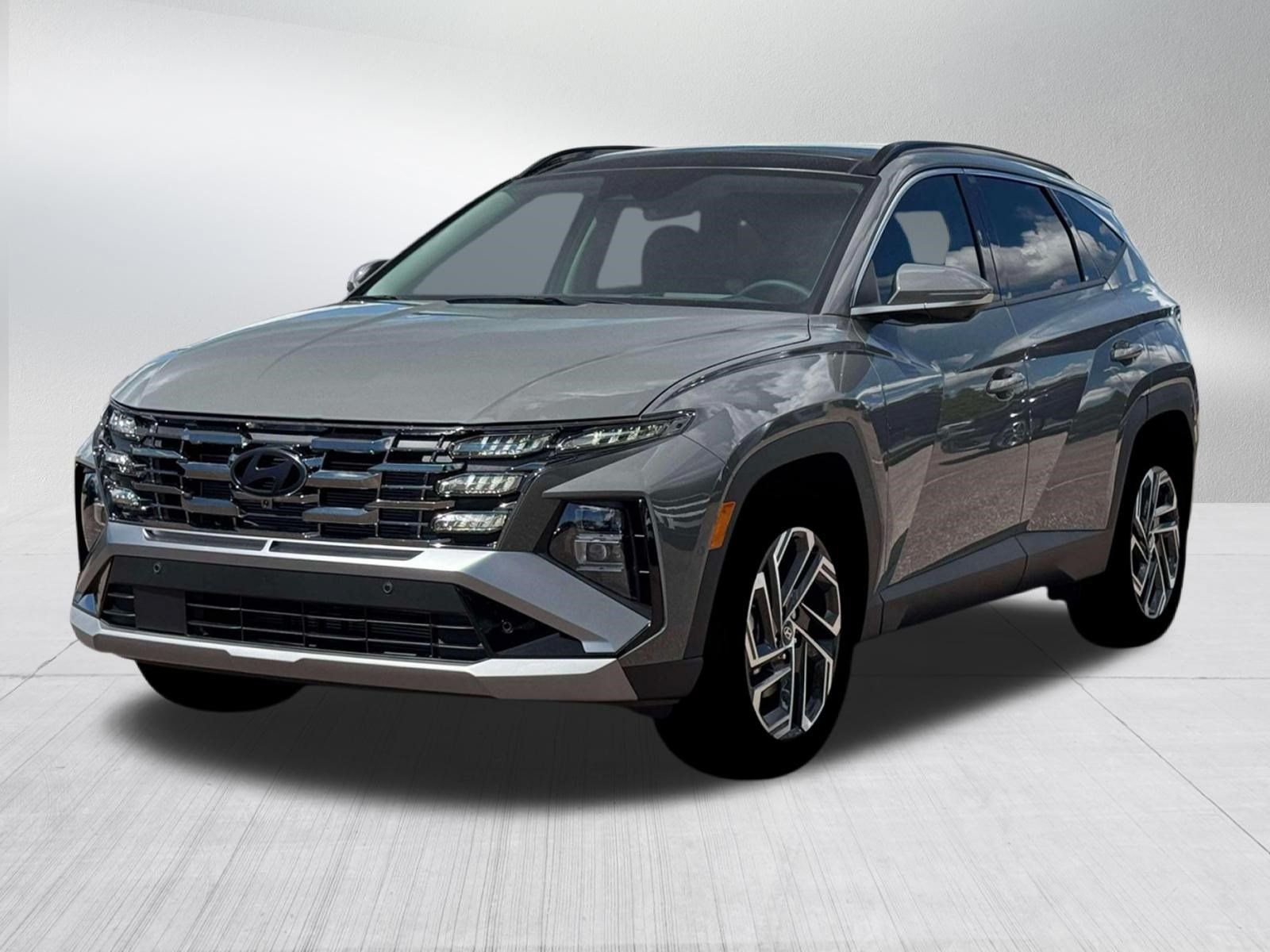 New 2026 Hyundai Tucson Limited AWD/4WD image 1