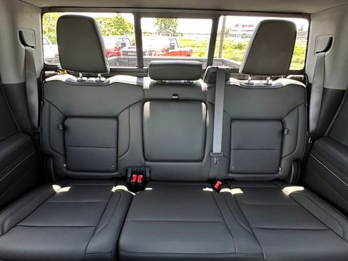 New 2026 GMC Sierra 1500 Denali w/ Denali Reserve Package AWD/4WD image 23