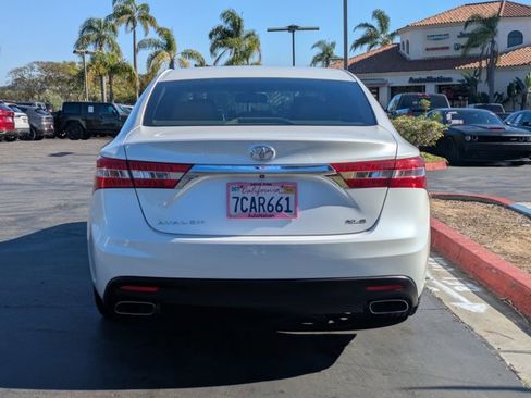 Used 2013 Toyota Avalon XLE Premium image 7