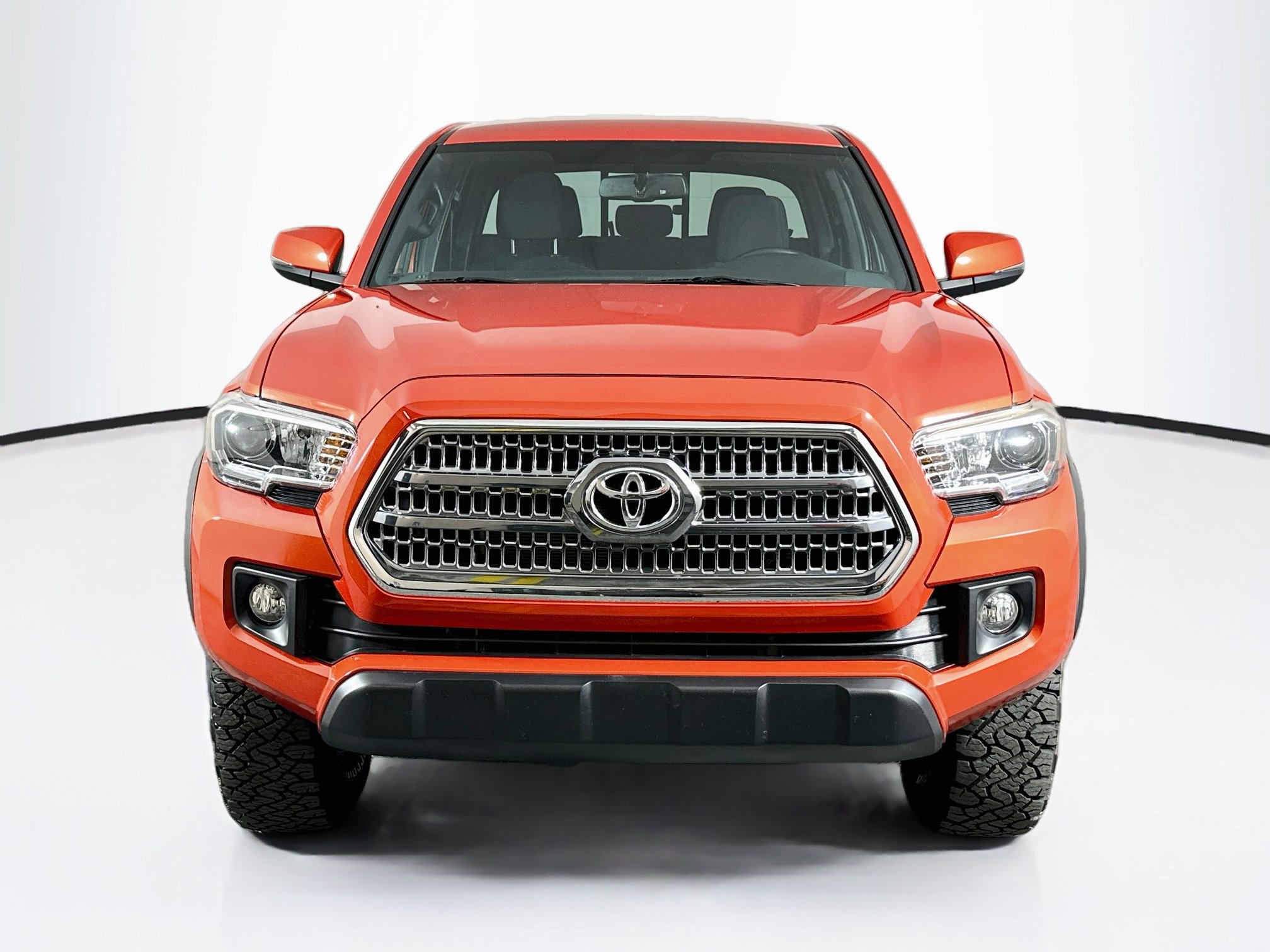 Used 2016 Toyota Tacoma TRD Off-Road w/ Towing Package AWD/4WD image 2