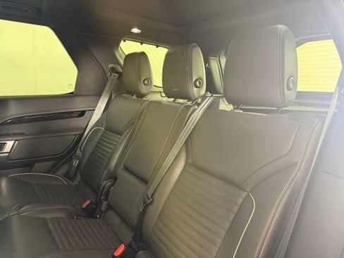 Used 2023 Land Rover Discovery HSE R-Dynamic AWD/4WD image 21