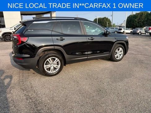 Used 2022 GMC Terrain SLE w/ Driver Convenience Package FWD image 12