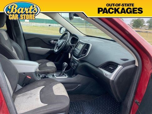 Used 2014 Jeep Cherokee Sport w/ Cold Weather Group FWD image 13