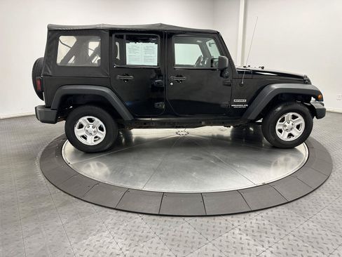 Used 2014 Jeep Wrangler Unlimited Sport w/ Connectivity Group AWD/4WD image 15