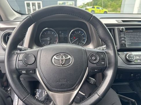 Used 2018 Toyota RAV4 Limited w/ Protection Package AWD/4WD image 13