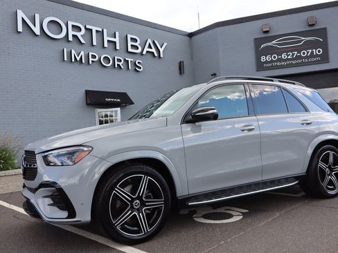 Used 2026 Mercedes-Benz GLE 580 4MATIC w/ Driver Assistance Package image 1