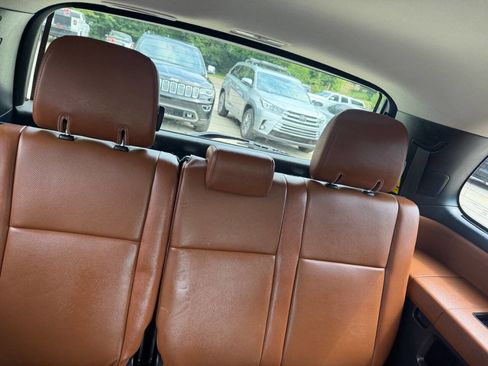 Used 2012 Toyota Sequoia Platinum AWD/4WD image 14