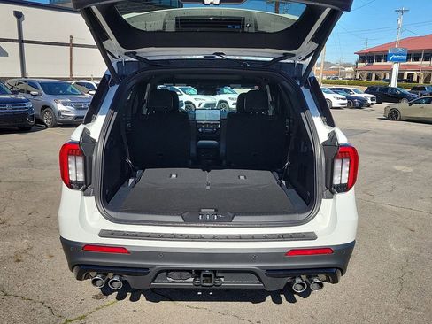 New 2026 Ford Explorer ST w/ Sun And Sound Package AWD/4WD image 8