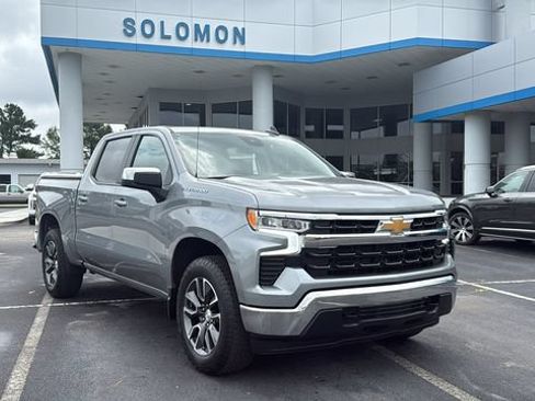 Used 2024 Chevrolet Silverado 1500 LT AWD/4WD image 1