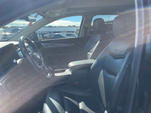 Used 2019 Cadillac XT5 Premium Luxury image 15
