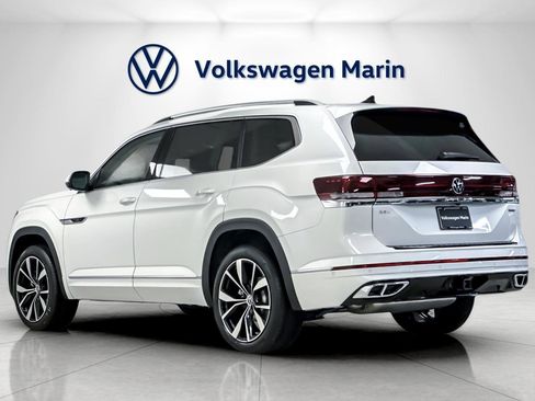 New 2026 Volkswagen Atlas SEL Premium R-Line image 3