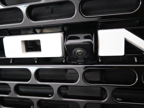 Used 2022 Ford Bronco Wildtrak image 49