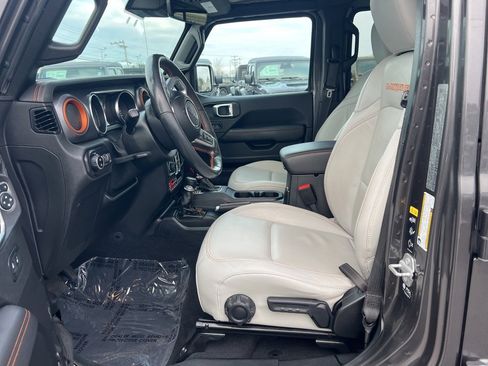 Certified 2021 Jeep Gladiator Mojave image 20