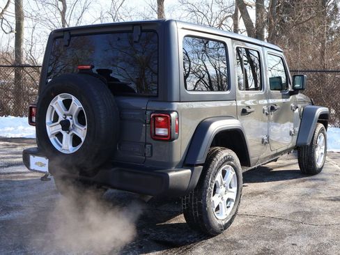 Used 2019 Jeep Wrangler Unlimited Sport S image 8