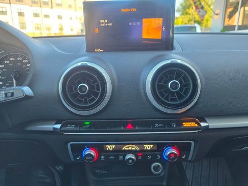 Used 2017 Audi A3 e-tron Premium FWD image 20