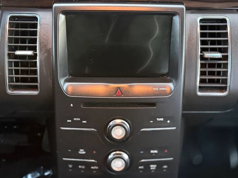 Used 2018 Ford Flex SEL w/ Equipment Group 202A FWD image 26
