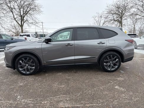Used 2023 Acura MDX A-Spec image 11