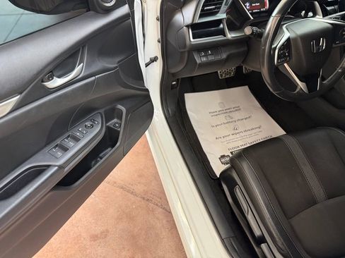 Used 2019 Honda Civic Sport image 12