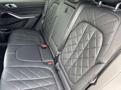 Used 2023 BMW X5 xDrive40i w/ Climate Comfort Package image 13