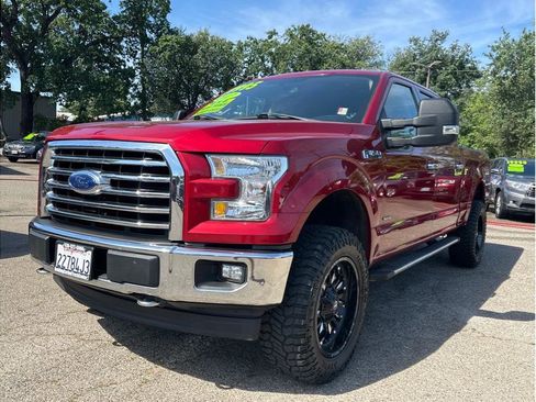 Used 2017 Ford F150 XLT w/ Equipment Group 302A Luxury AWD/4WD image 3