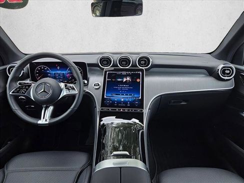 Certified 2026 Mercedes-Benz GLC 300 image 18